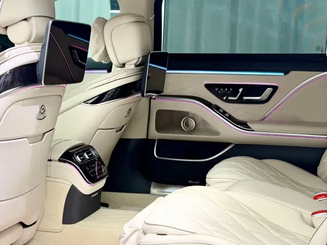 Mercedes-Benz Maybach S-Class — Фото автомобиля 11