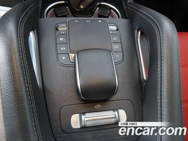 Mercedes-Benz GLE-Class — Фото автомобиля 13