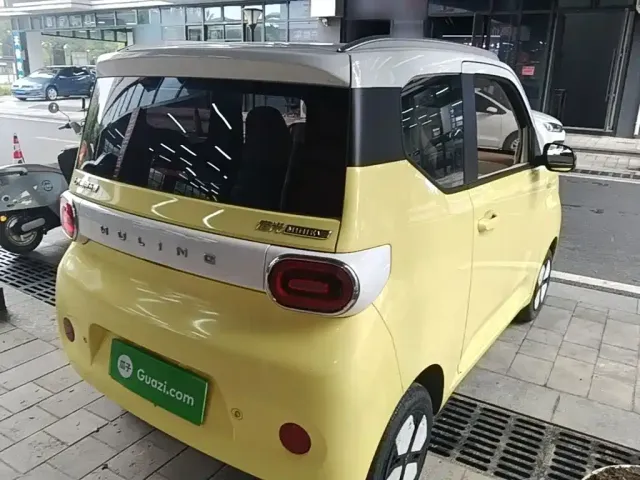 Wuling Hongguang Mini EV — Фото автомобиля 6