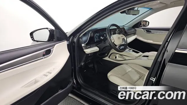 Hyundai Grandeur New — Фото автомобиля 15