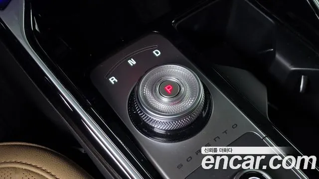 Kia Sorento — Фото автомобиля 12