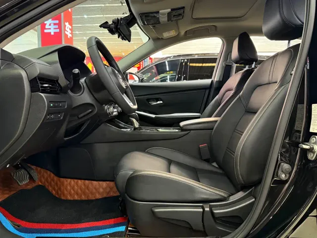 Nissan Sylphy — Фото автомобиля 13