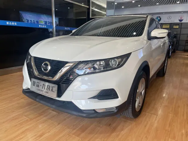 Фотография автомобиля — Nissan Qashqai