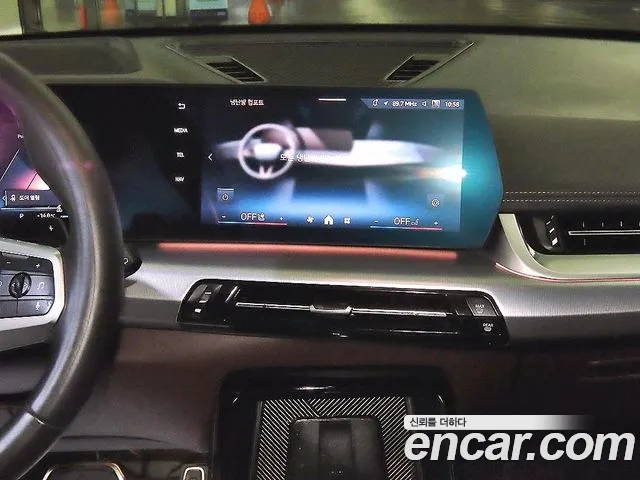 BMW X1 U11 — Фото автомобиля 11