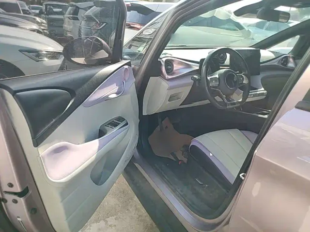 BYD Dolphin — Фото автомобиля 15