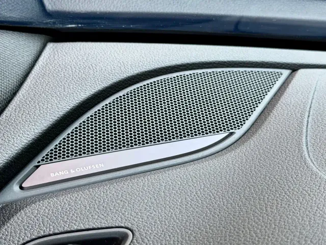 Audi A4L — Фото автомобиля 12