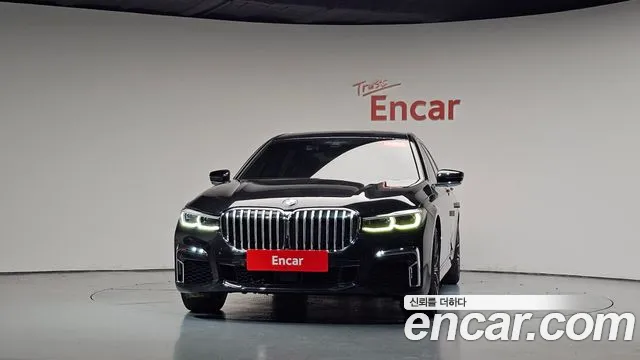 BMW 7 Series — Фото автомобиля 3