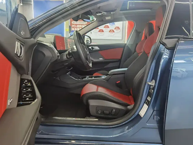 BMW 2 Series — Фото автомобиля 10