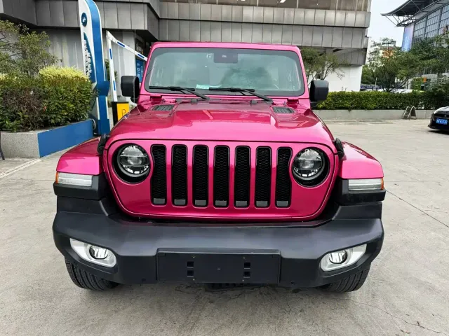 Jeep Wrangler — Фото автомобиля 2