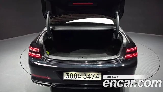 Genesis G80 Бензин 2.5 турбо 2WD — Фото автомобиля 18
