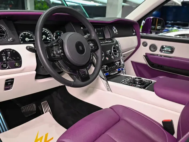 Rolls-Royce Cullinan — Фото автомобиля 7