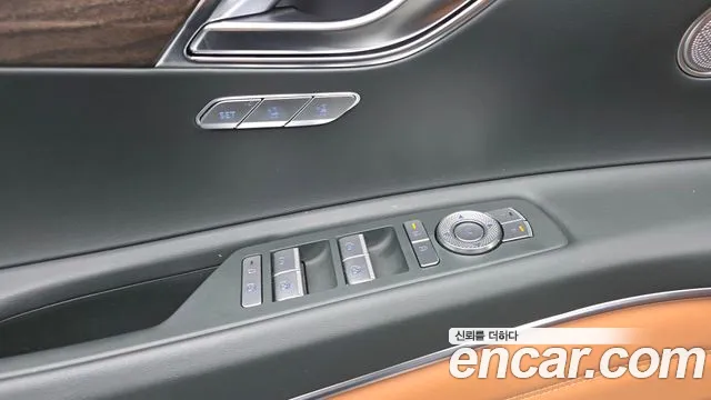 Genesis GV80 — Фото автомобиля 11