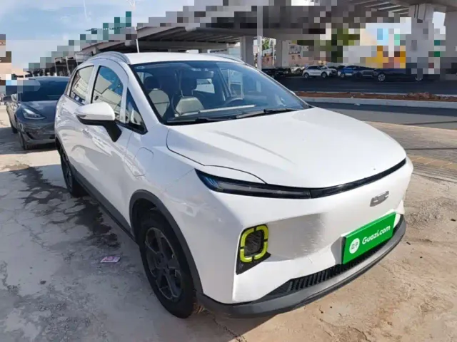 Geely Geometry E Firefly — Фото автомобиля 3