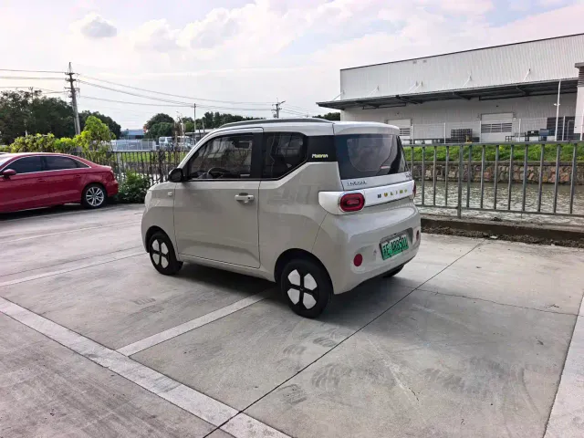 Wuling Bingo — Фото автомобиля 13