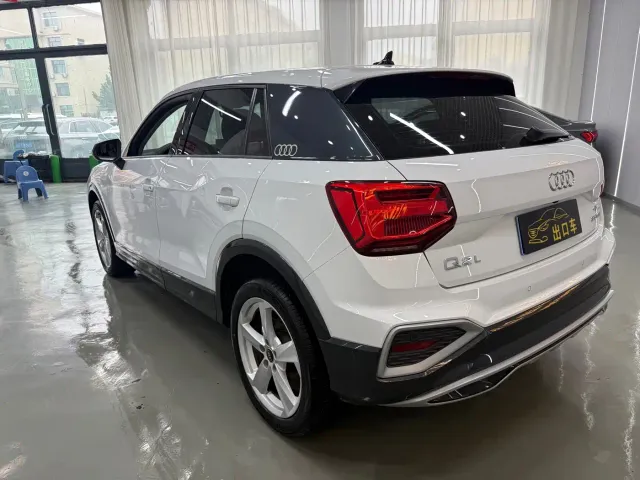 Audi Q2L — Фото автомобиля 6