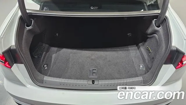 Audi A6 45 TFSI quattro Premium — Фото автомобиля 13
