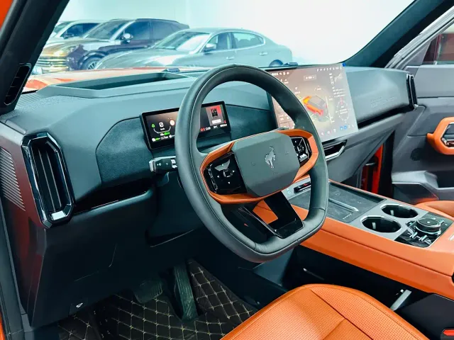 Ford Ford Mustang NEV 2025 Plug-in Range Extender Hybrid — Фото автомобиля 5