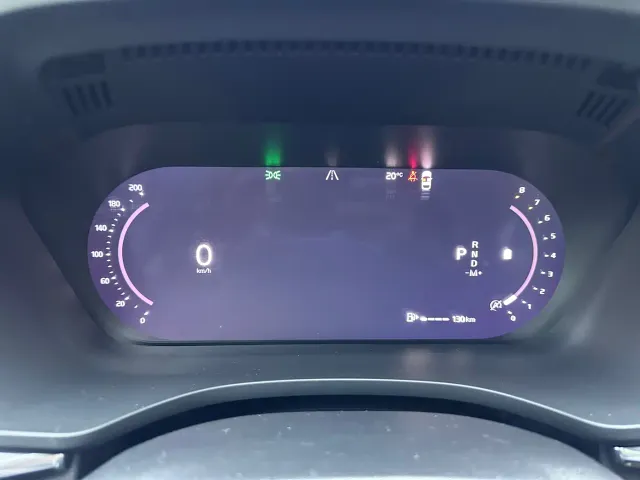 Volvo XC60 — Фото автомобиля 16