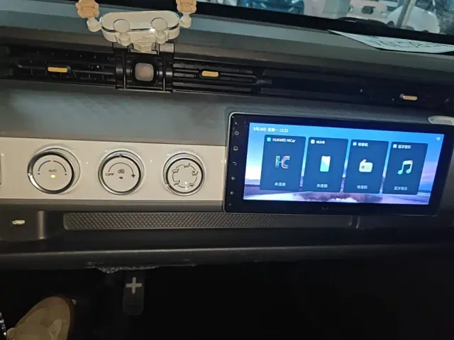 Wuling Hongguang Mini EV — Фото автомобиля 12