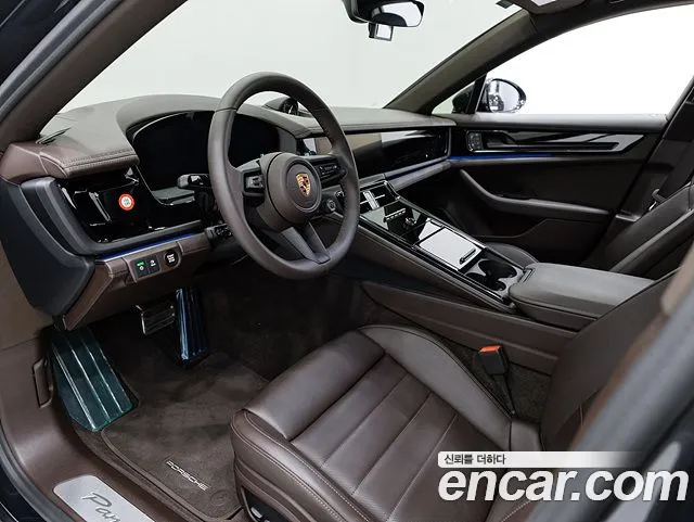 Porsche Panamera 976 — Фото автомобиля 20