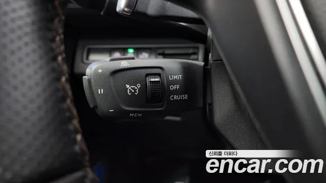 Peugeot 3008 — Фото автомобиля 24