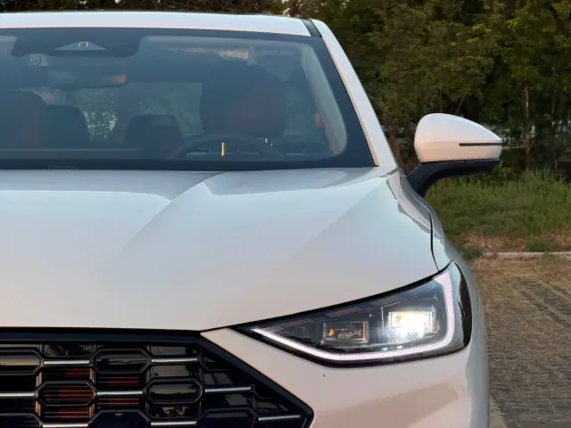 Chery Arrizo 8 PRO — Фото автомобиля 4