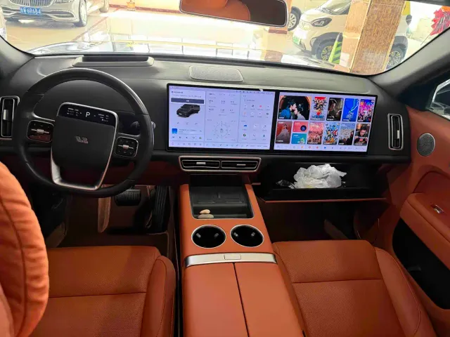 Li Auto L7 — Фото автомобиля 4
