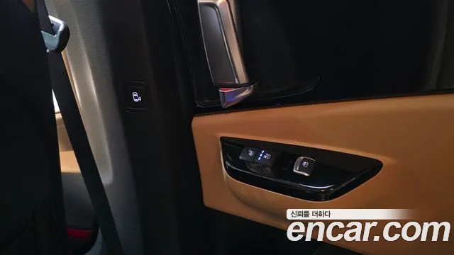 Kia Canival Carnival 4 поколение Бензин 7 мест Noblesse — Фото автомобиля 19