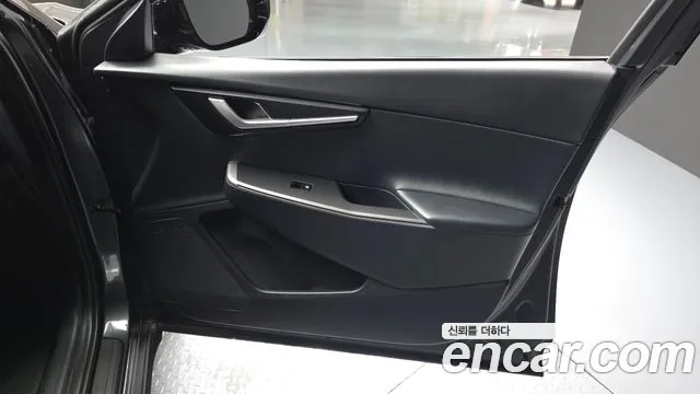 Kia EV6 — Фото автомобиля 13