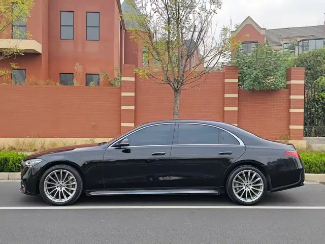 Mercedes-Benz S-Class — Фото автомобиля 10