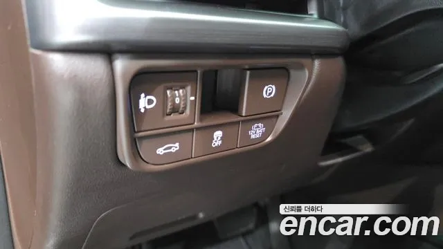 Hyundai Grandeur GN7 — Фото автомобиля 27