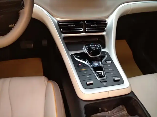 BYD Song Pro — Фото автомобиля 13