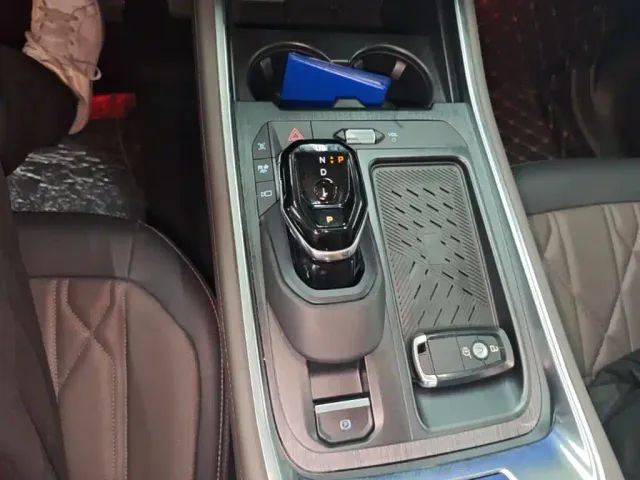 Ford Edge — Фото автомобиля 13