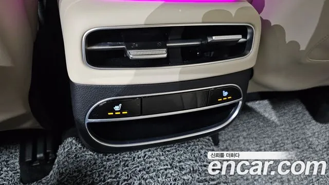 Genesis GV70 — Фото автомобиля 19