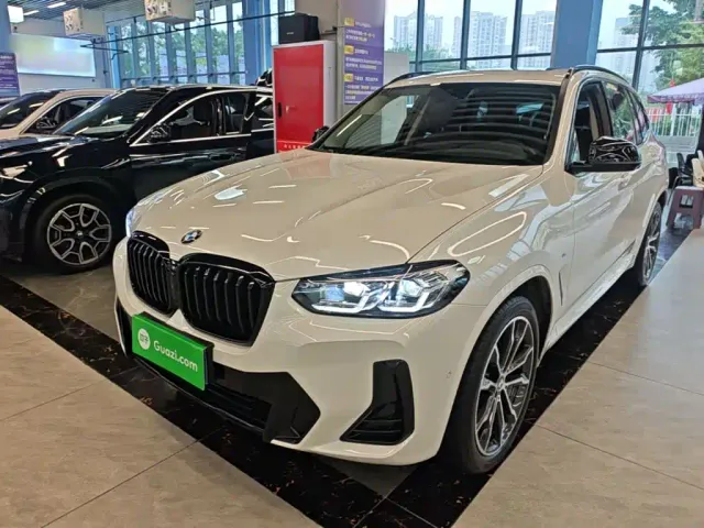 Фотография автомобиля — BMW X3