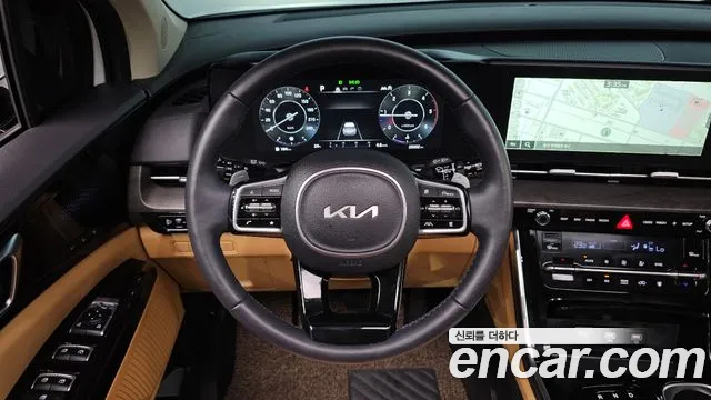 Kia Carnival Generation 4 — Фото автомобиля 12