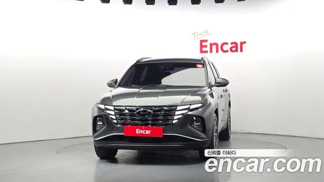 Hyundai Tucson Tucson (NX4) Дизель 2.0 2WD — Фото автомобиля 3