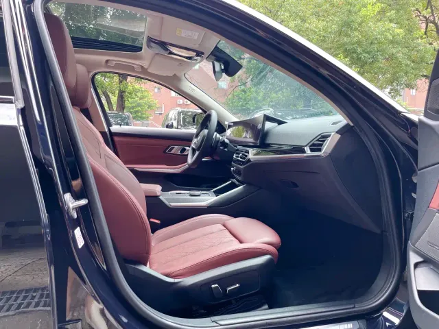 BMW 3 Series — Фото автомобиля 13