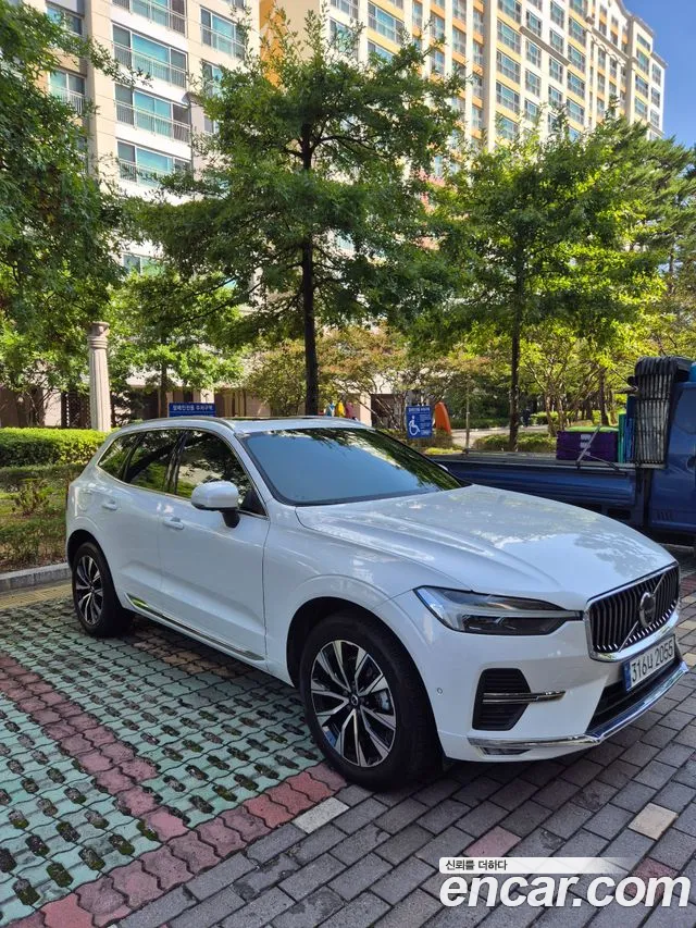 Volvo XC60 2nd Gen — Фото автомобиля 15