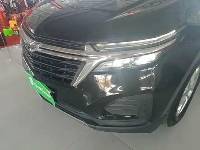 Chevrolet Equinox — Фото автомобиля 23