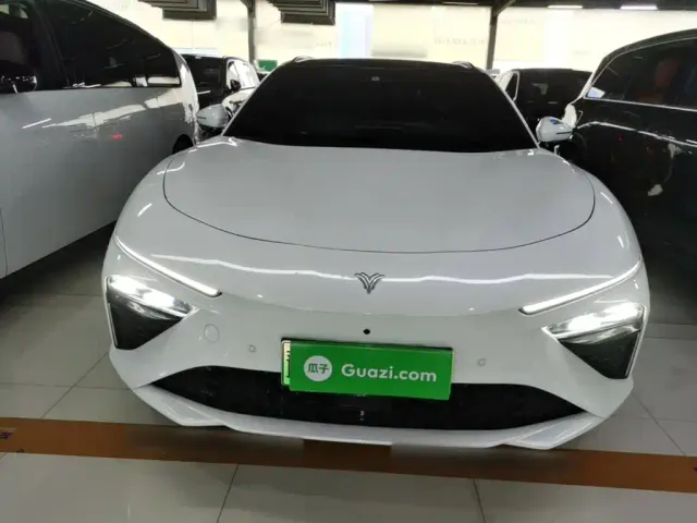 Hozon Nezha S Shooting Brake — Фото автомобиля 2