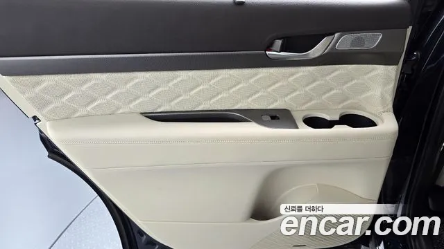 Hyundai Palisade Palisade Дизель 2.2 4WD — Фото автомобиля 24