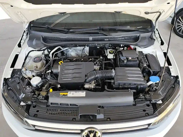 Volkswagen Polo — Фото автомобиля 19