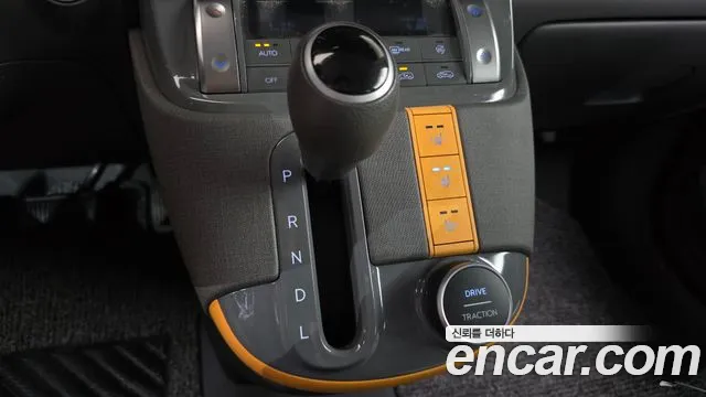 Hyundai Casper Casper Essential — Фото автомобиля 9