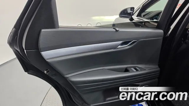 Genesis G80 RG3 — Фото автомобиля 14