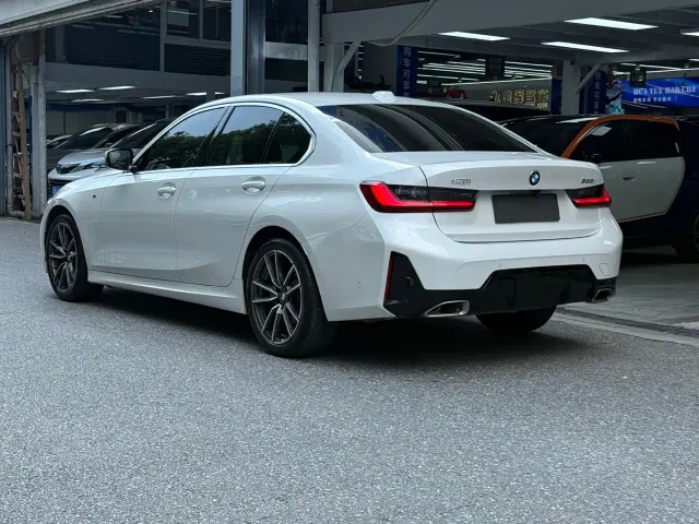 BMW 3 Series — Фото автомобиля 3