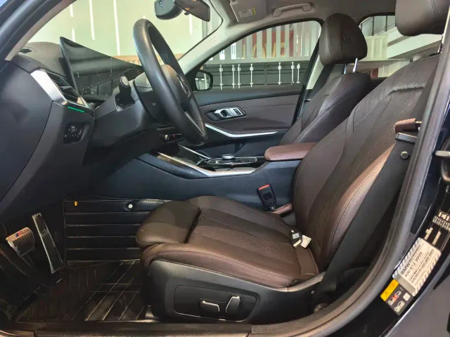 BMW i3 — Фото автомобиля 11