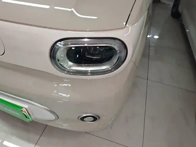 Wuling Hongguang Mini EV — Фото автомобиля 23