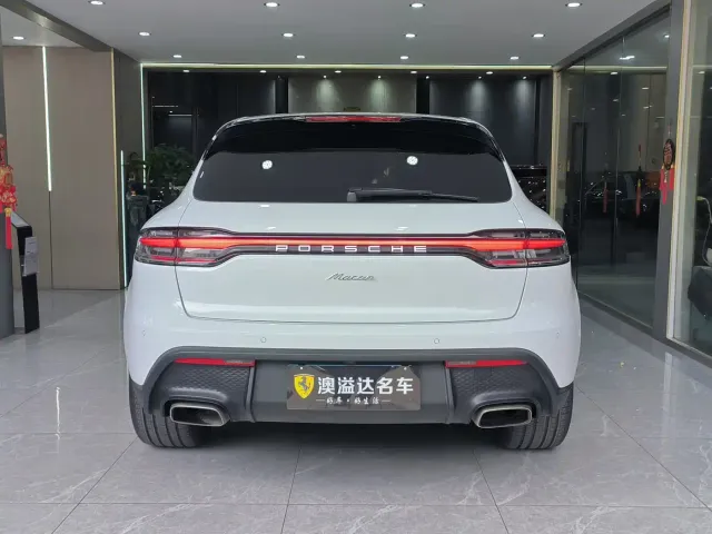 Porsche Macan — Фото автомобиля 18