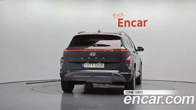 Hyundai Kona — Фото автомобиля 4